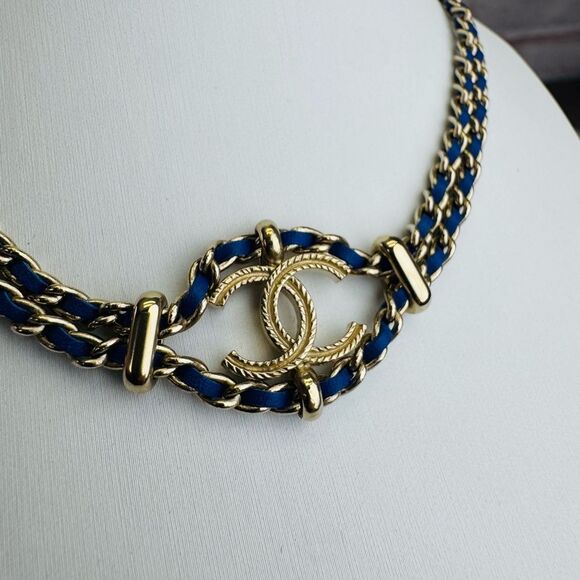 Chanel Metal Lambskin Blue Chain Link Choker Necklace - Picture 4 of 10
